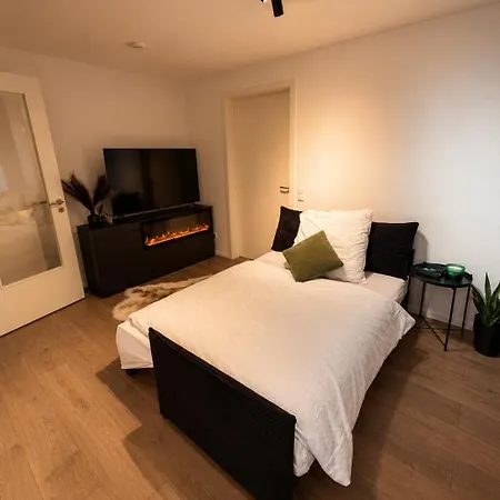 Design 5 Am Mit Kamin, E-ladestation, Balkon, Lage Apartmán Titisee-Neustadt