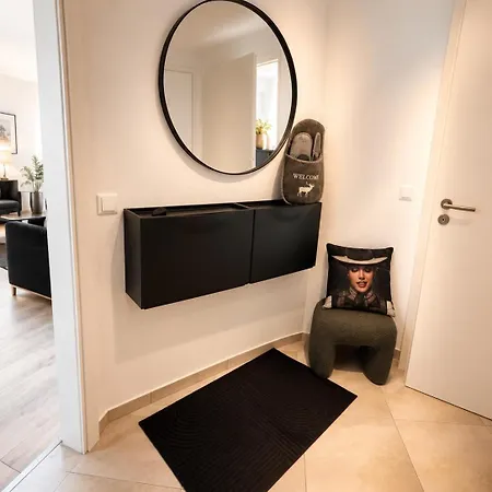 Design 5 Am Mit Kamin, E-ladestation, Balkon, Lage *